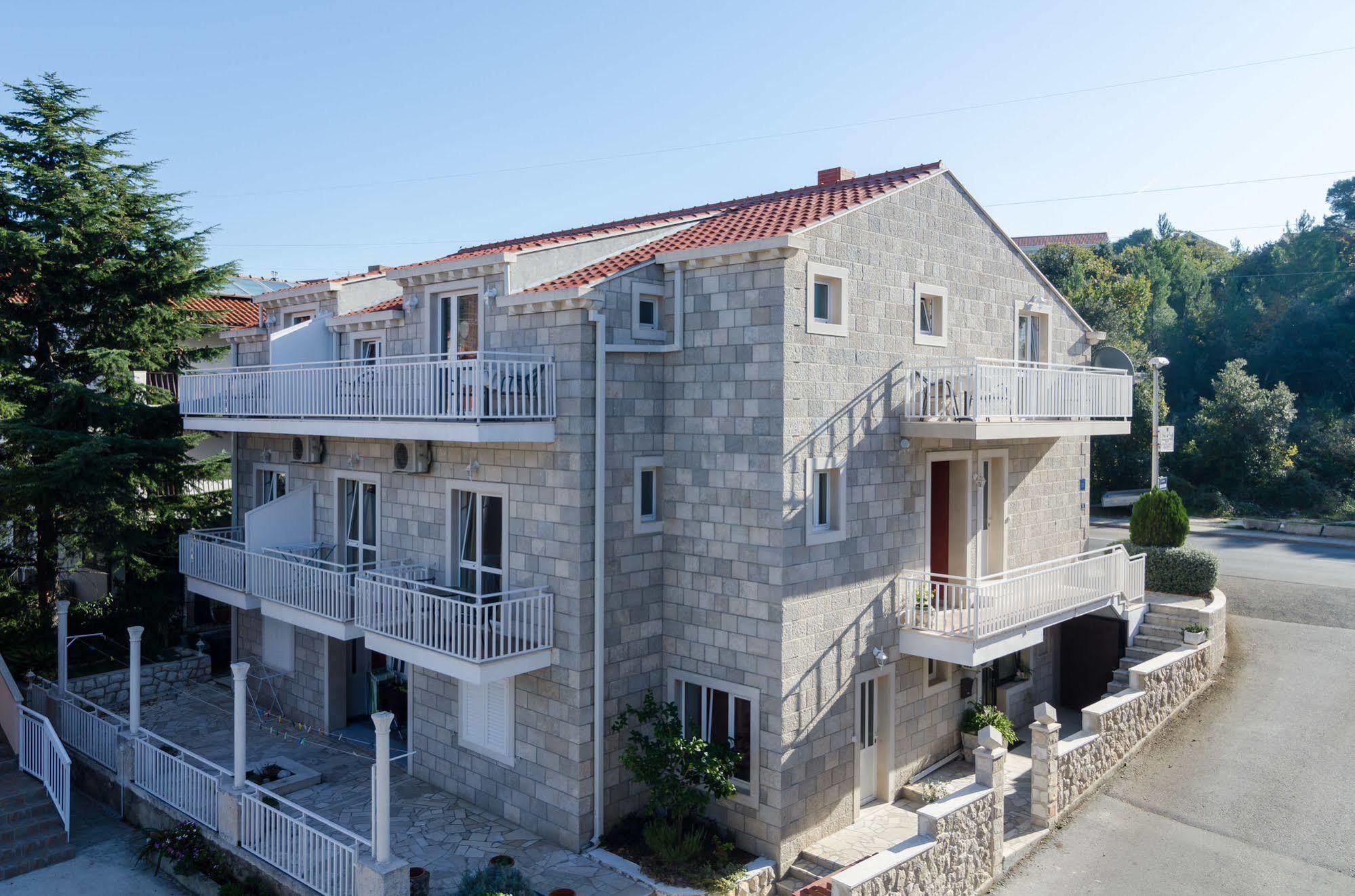 Senjo 3* Cavtat