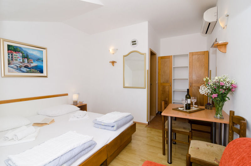 Hotell Senjo 3*