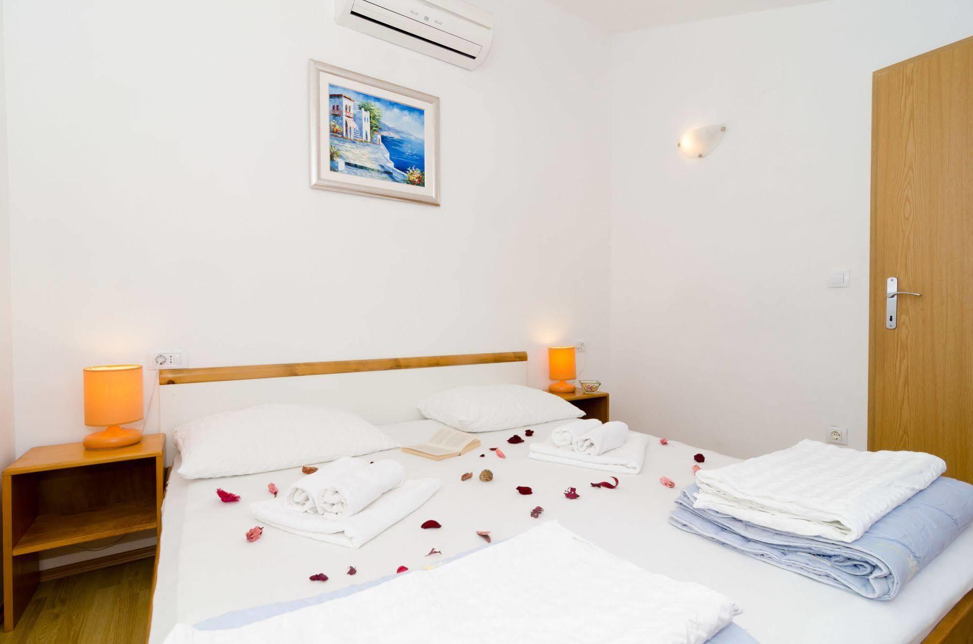 Senjo Hotell